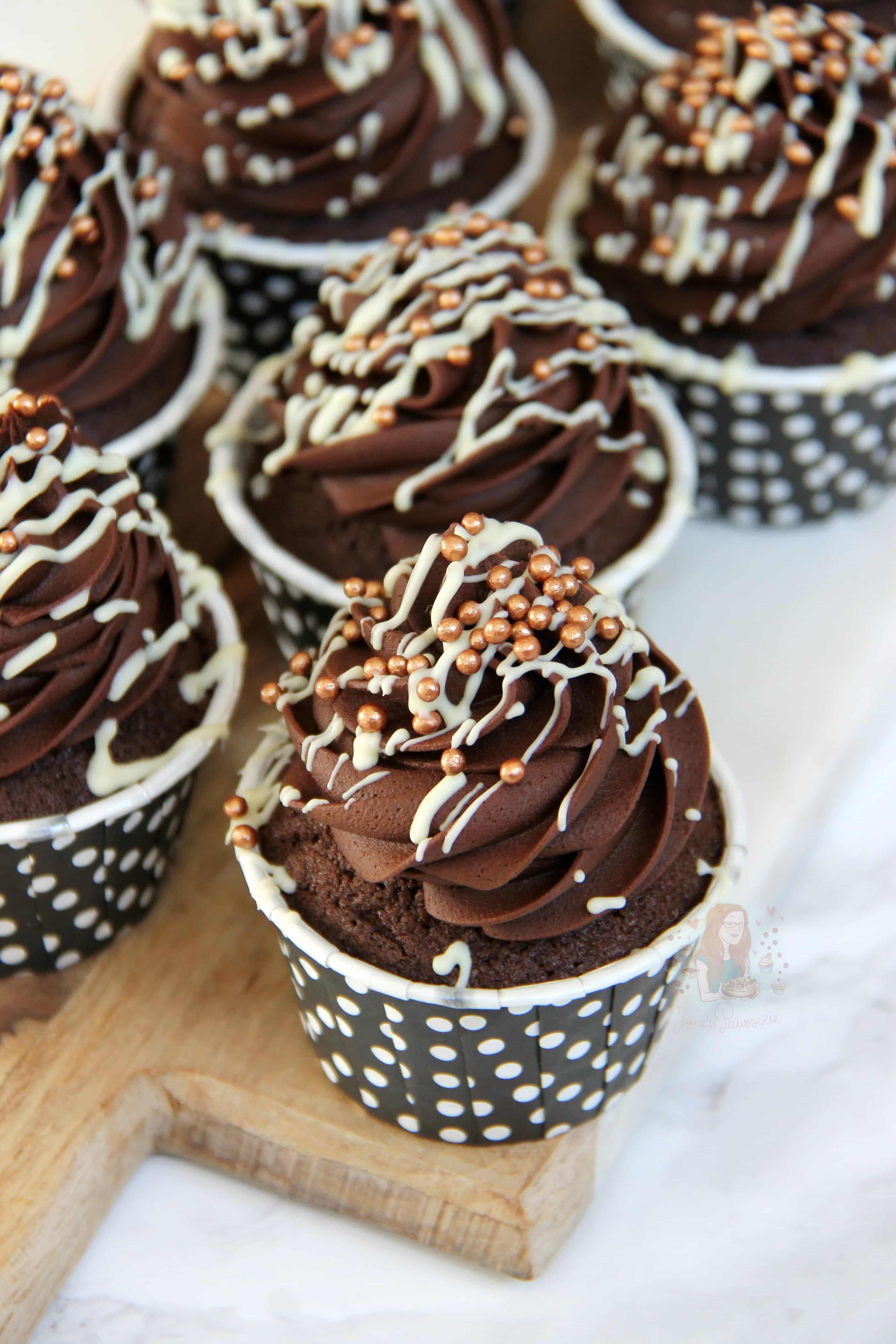 Chocolate Cupcakes! - Jane's Patisserie