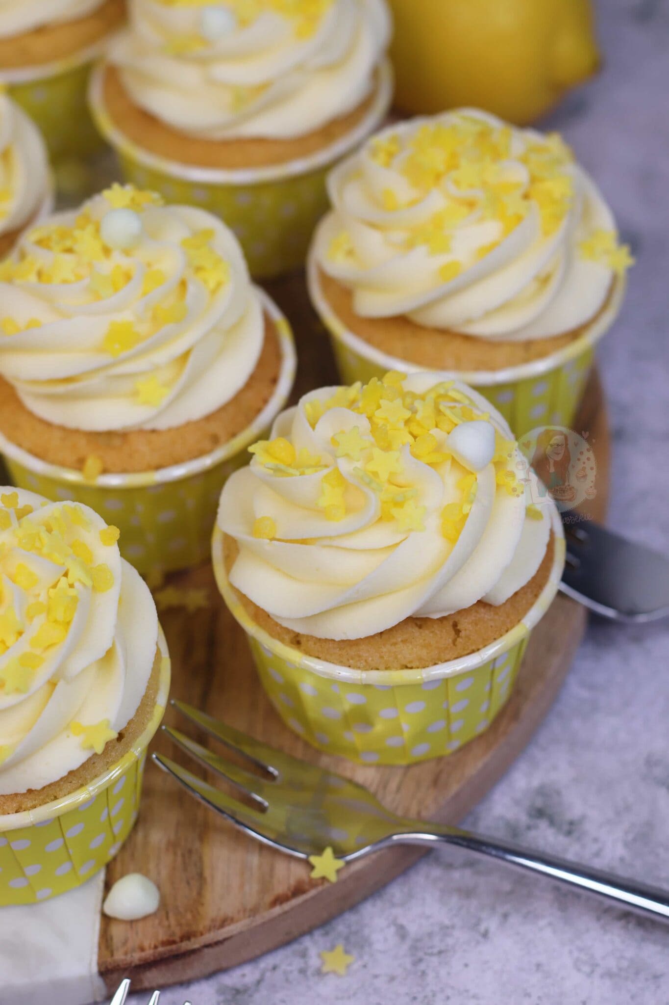 Lemon Drizzle Cupcakes Jane S Patisserie