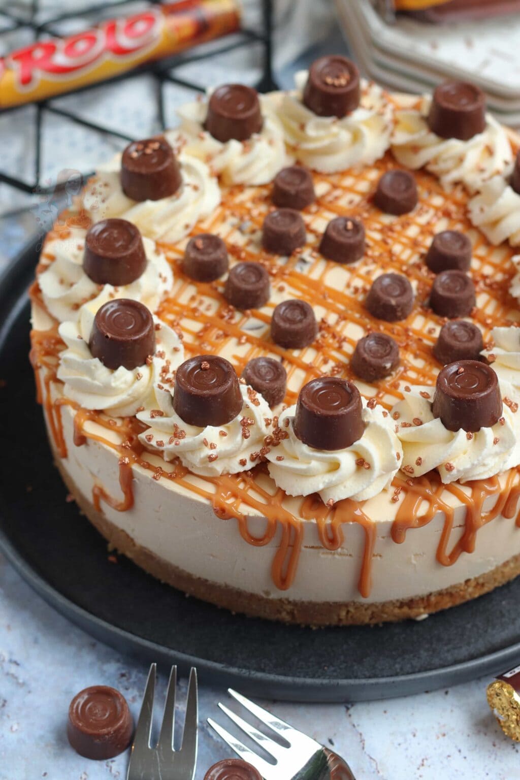 No Bake Caramel Rolo Cheesecake Janes Patisserie 