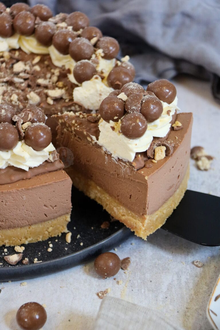 No-Bake Chocolate Malteser Cheesecake! - Jane's Patisserie