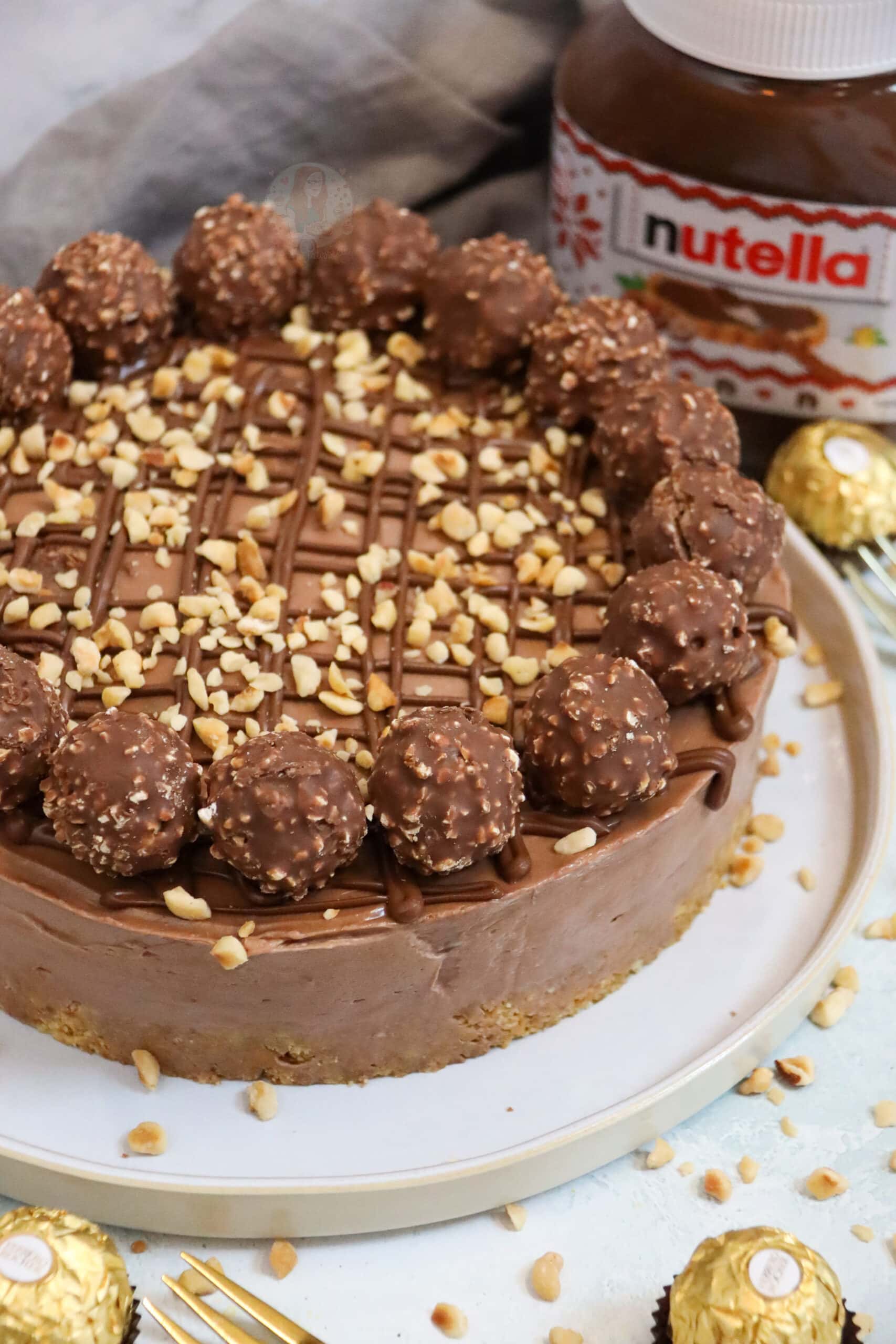 No-Bake Ferrero Rocher and Nutella Cheesecake! - Jane's Patisserie