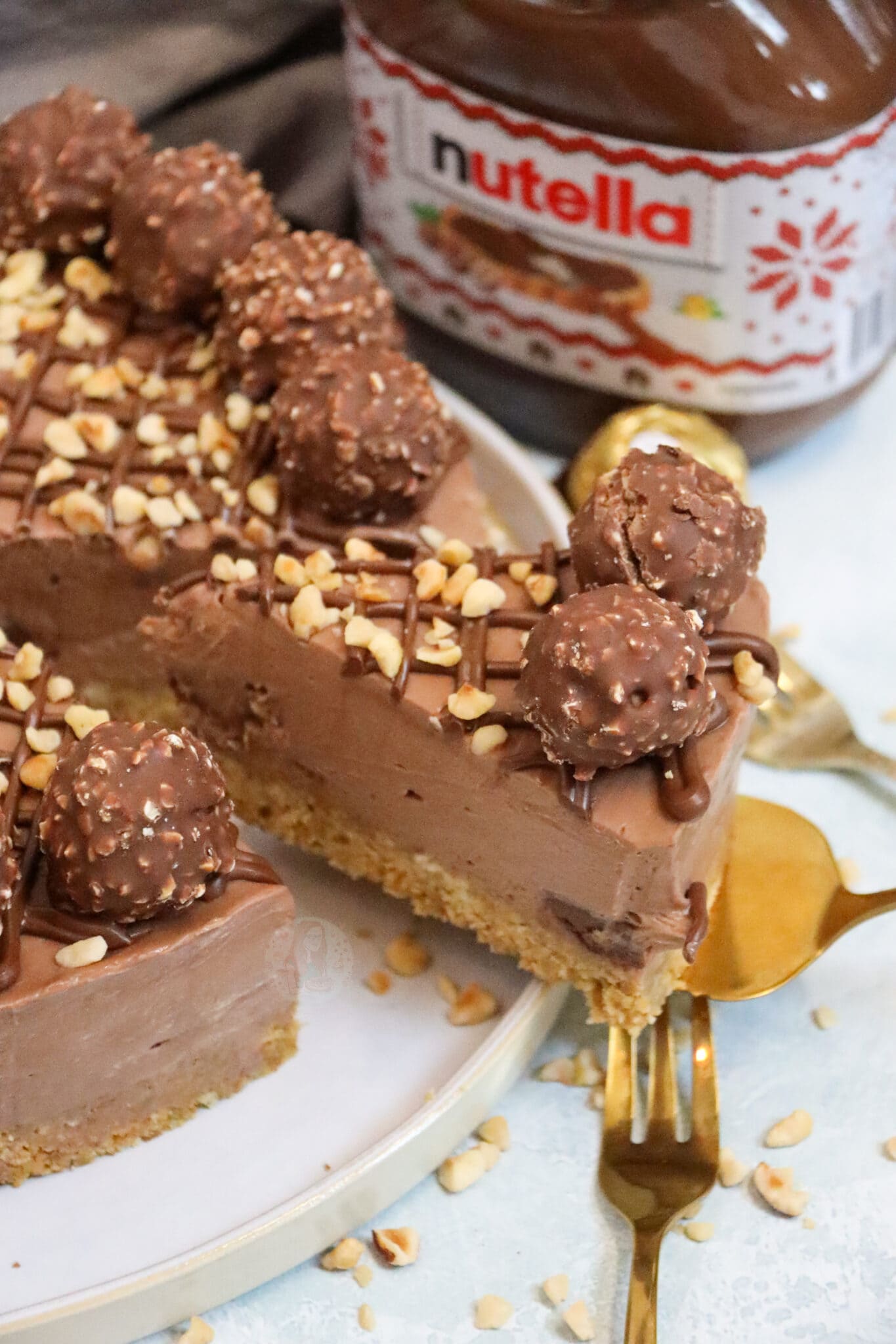 No-Bake Ferrero Rocher And Nutella Cheesecake! - Jane's Patisserie