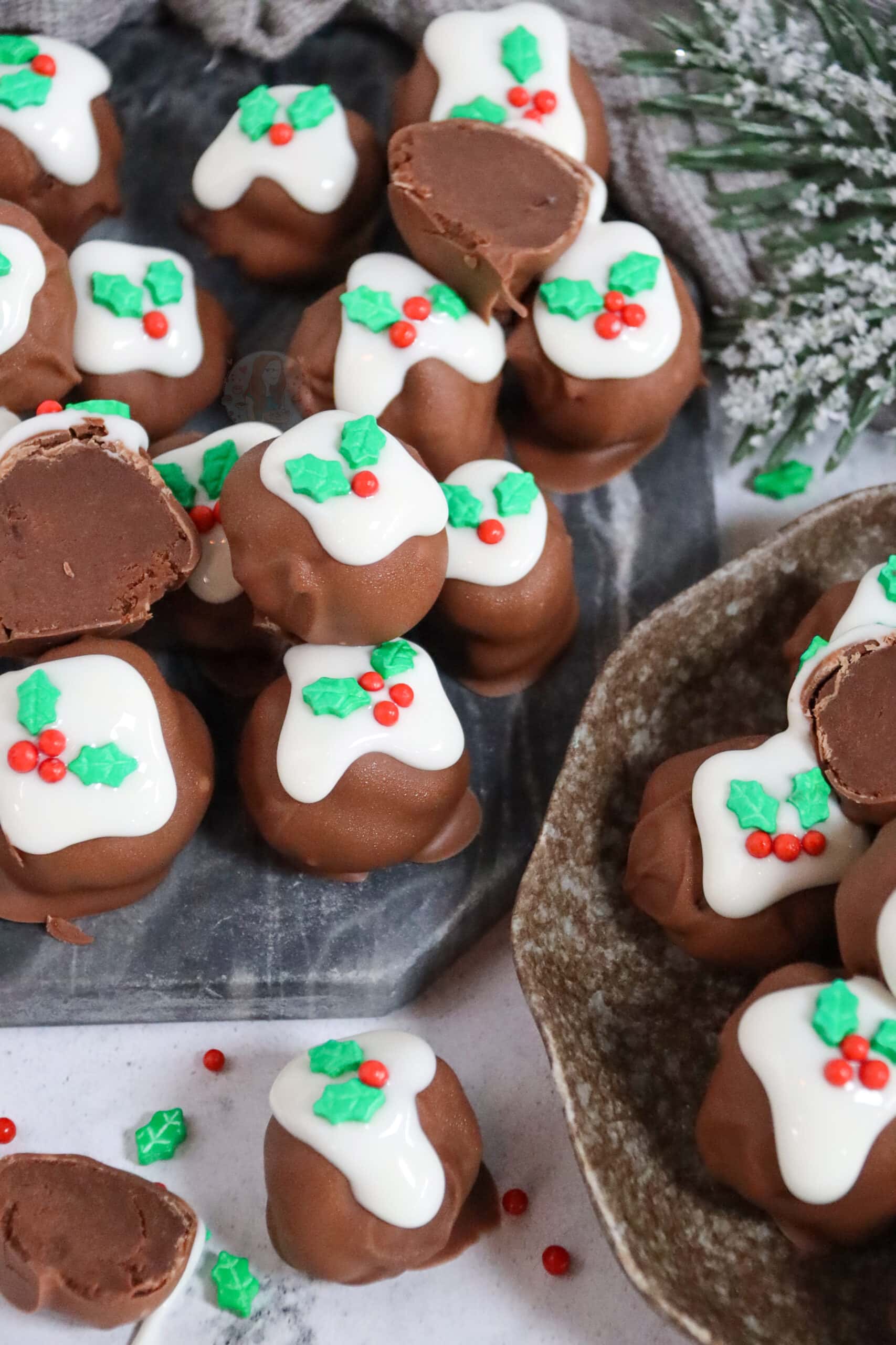 Christmas Pudding Chocolate Truffles! - Jane's Patisserie