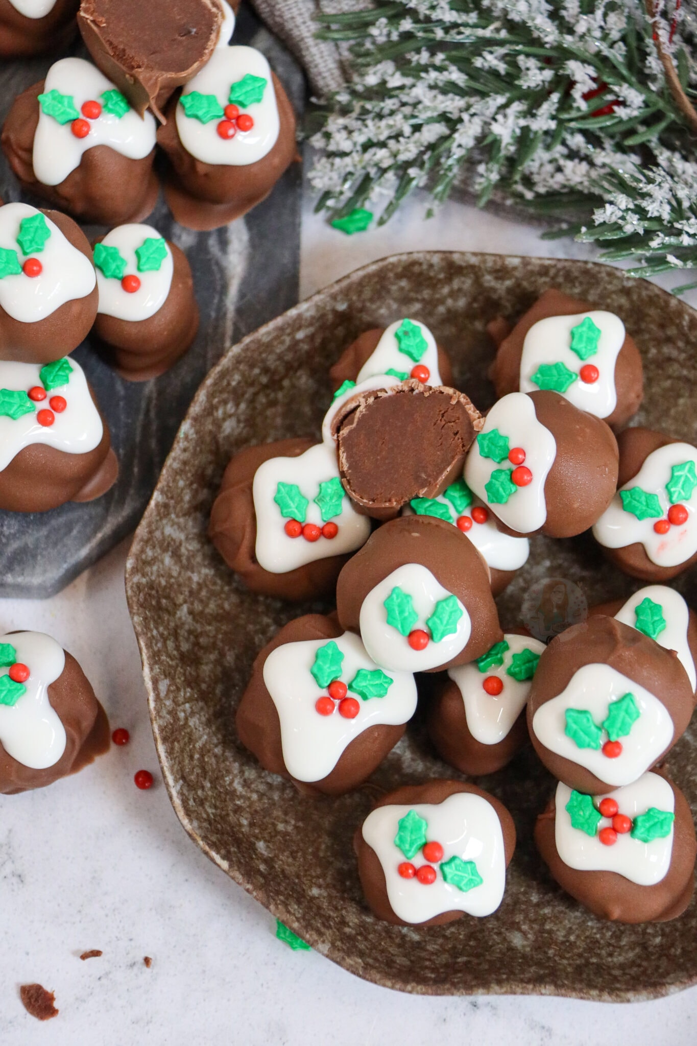 Christmas Pudding Chocolate Truffles! - Jane's Patisserie