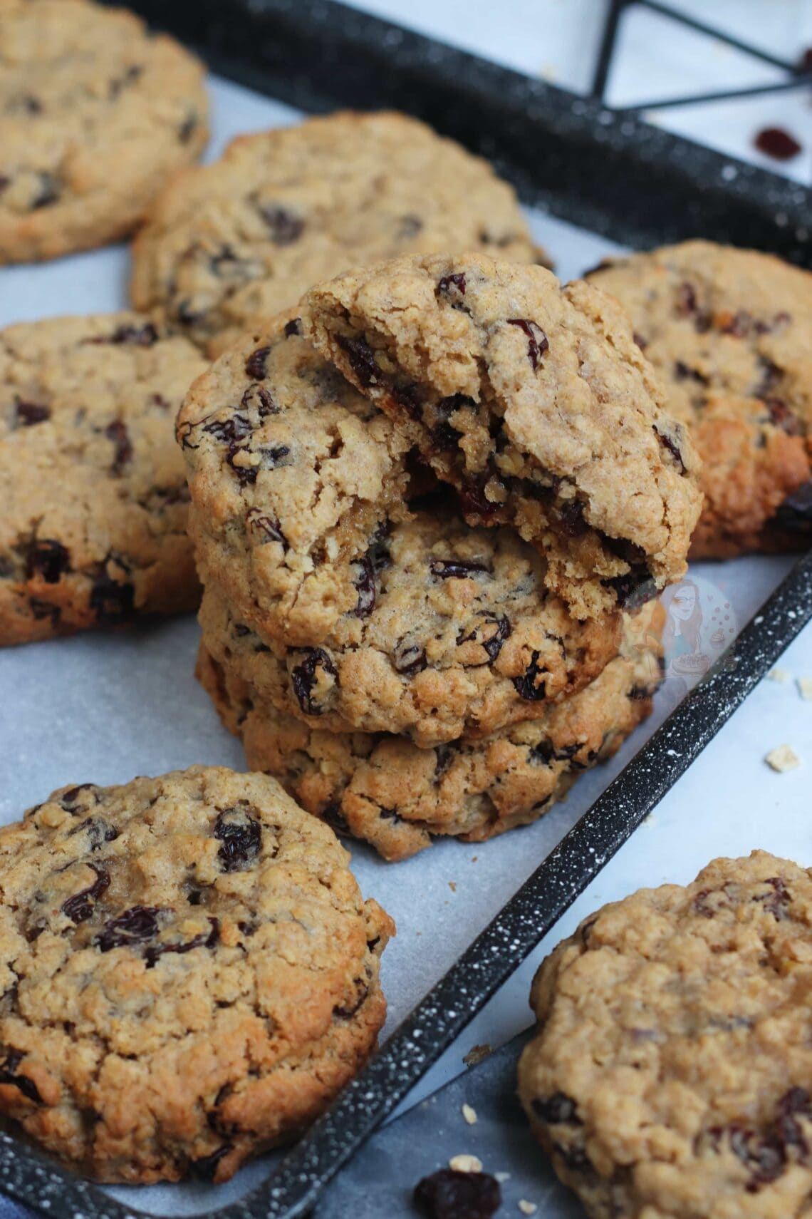 Oatmeal Raisin Cookies! - Jane's Patisserie