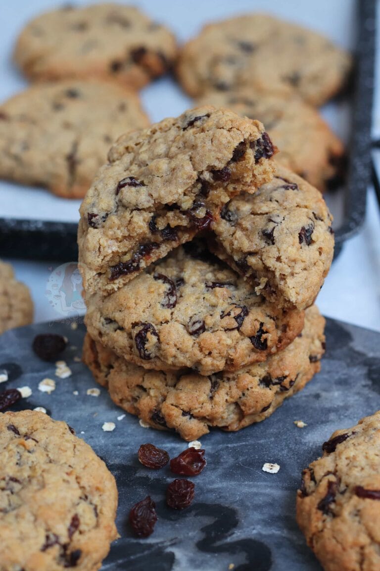 Oatmeal Raisin Cookies! - Jane's Patisserie