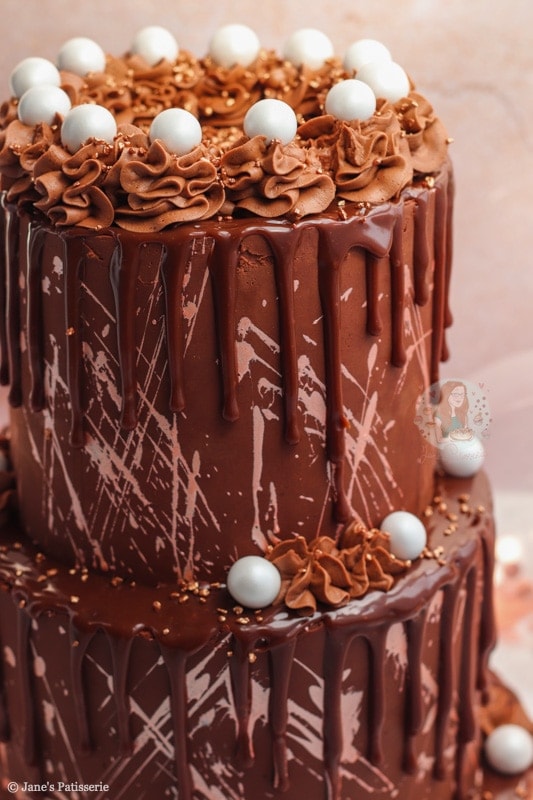 cakesnmuffin - First birthday cake..two floor cake...... | Facebook