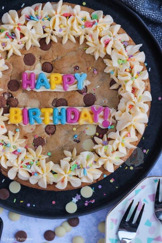 Ultimate Chocolate Chip Cookie Cake (Video) - Pretty. Simple. Sweet.