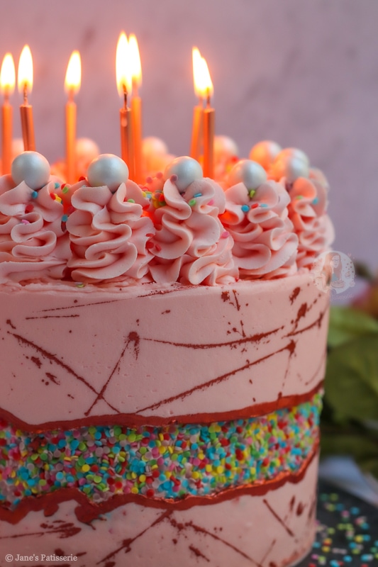 Pink Rose Macaron Birthday Cake – Freed's Bakery